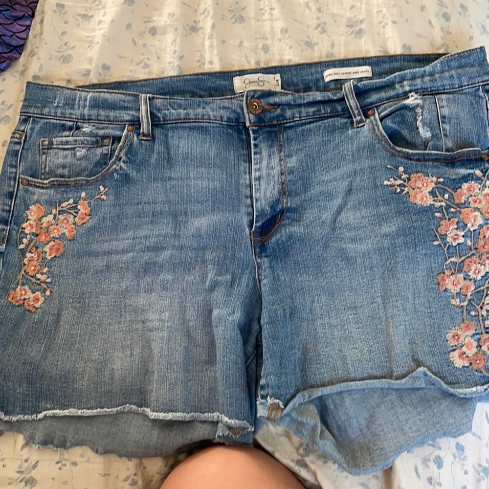 Jessica Simpson denim shorts